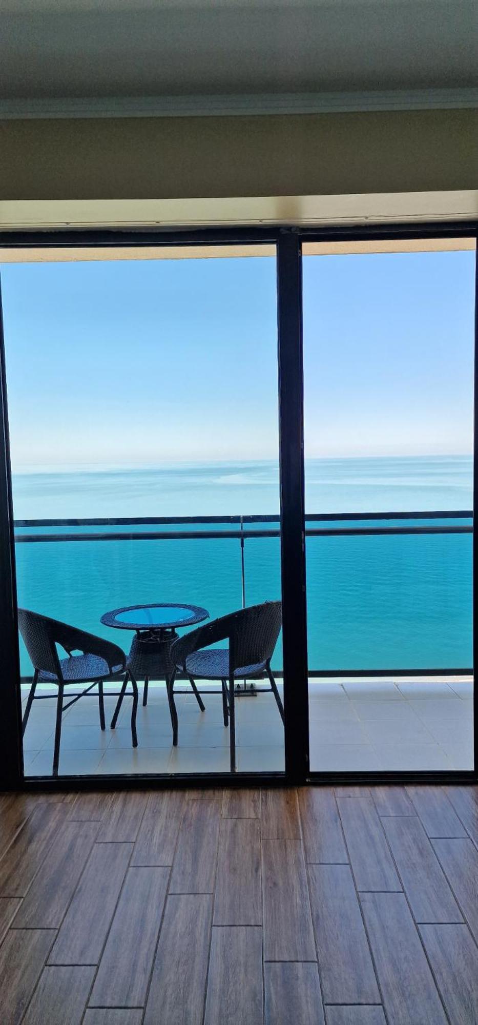 Your Beach Tower باتومي الغرفة الصورة