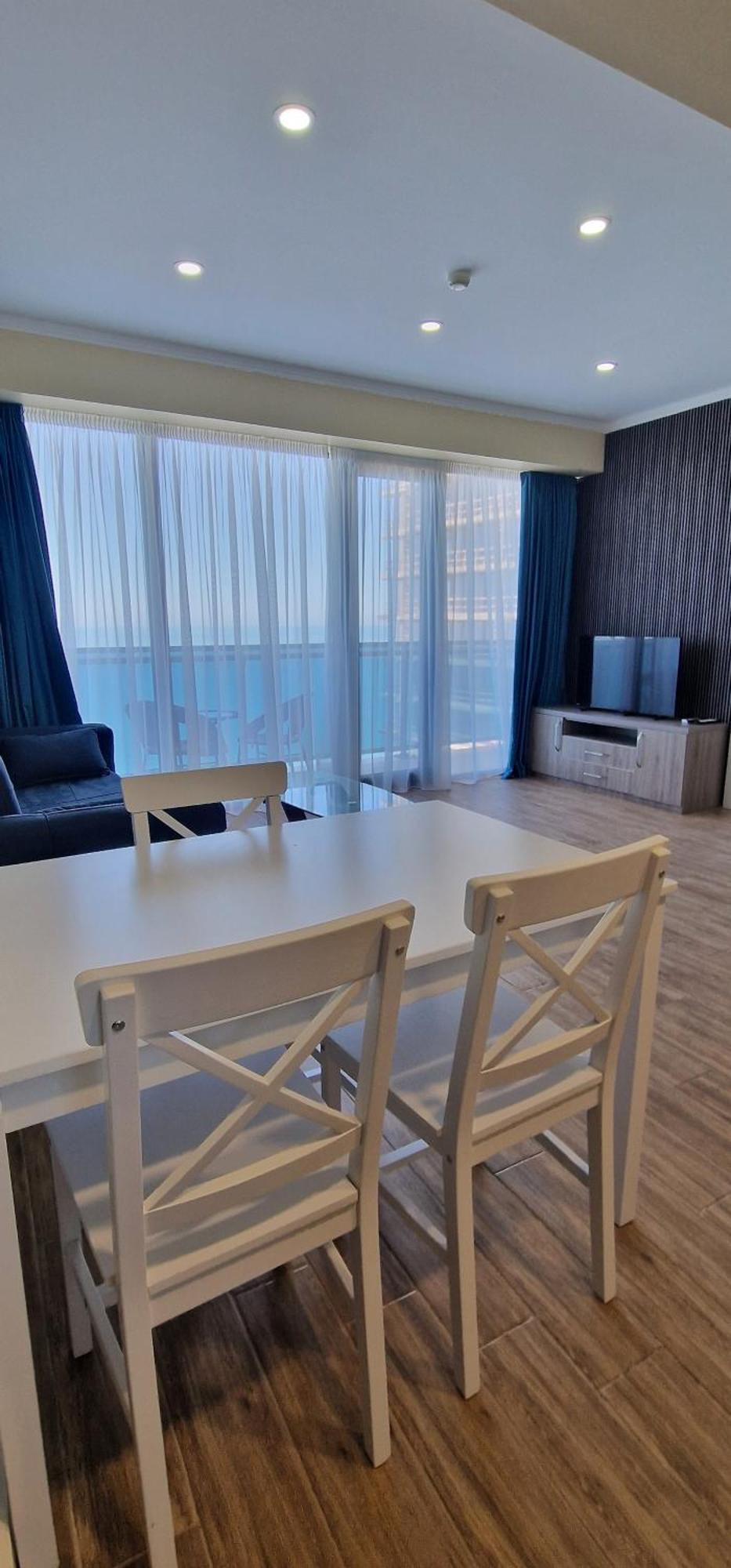 Your Beach Tower باتومي الغرفة الصورة