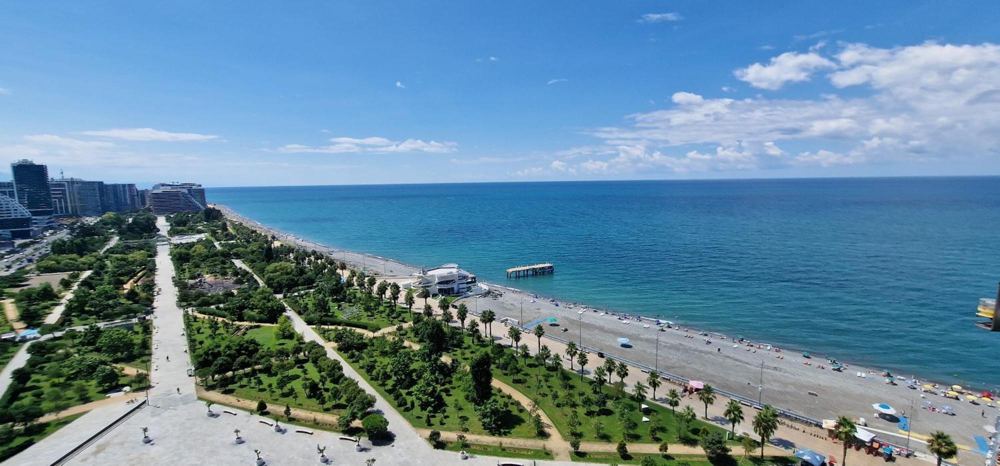 Your Beach Tower باتومي الغرفة الصورة